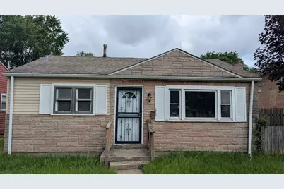 14136 S Hoxie Avenue, Burnham, IL 60633 - Photo 1