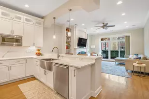 2853 N Halsted St, Chicago, IL 60657 - Photo 3