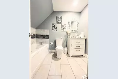 7714 S Marquette Avenue, Chicago, IL 60649 - Photo 11
