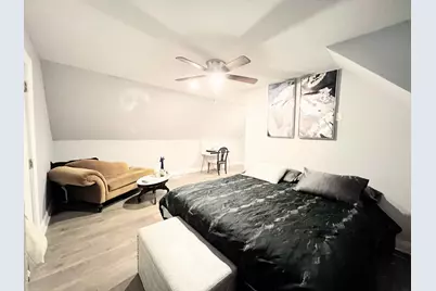7714 S Marquette Avenue, Chicago, IL 60649 - Photo 13