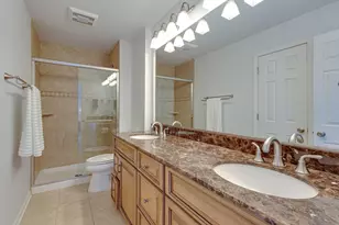 317 Wooded Knoll Dr, Cary, IL 60013 - Photo 17