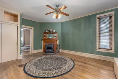 401 E Prospect Avenue, Ottawa, IL 61350 - Photo 17