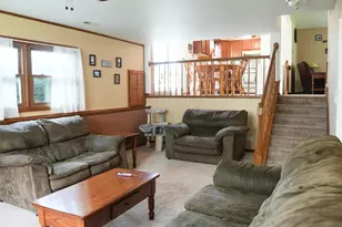 510 Dunbar St, Beecher, IL 60401 - Photo 3
