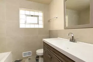 2915 N Austin Ave, Chicago, IL 60634 - Photo 9
