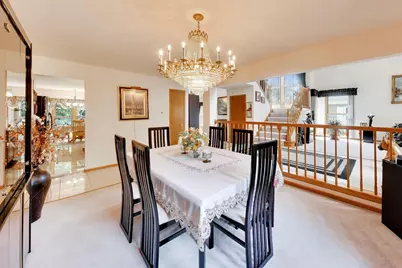 245 Southfield Drive, Vernon Hills, IL 60061 - Photo 9