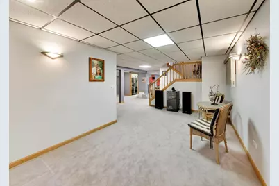 245 Southfield Drive, Vernon Hills, IL 60061 - Photo 33