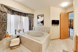 245 Southfield Dr, Vernon Hills, IL 60061 - Photo 21