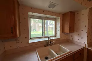 831 S Dwyer Ave, Arlington Heights, IL 60005 - Photo 11
