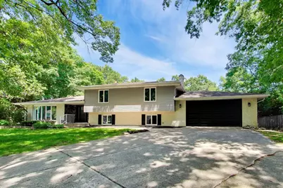 16W250 93rd Place, Burr Ridge, IL 60527 - Photo 1