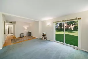 707 Glenshire Rd, Glenview, IL 60025 - Photo 15