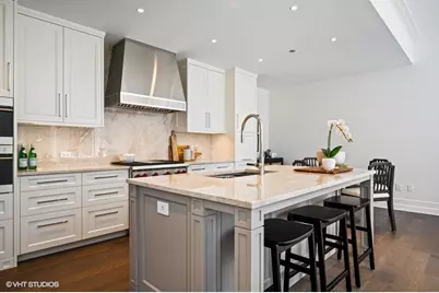 435 N Michigan Avenue #701, Chicago, IL 60611 - Photo 3