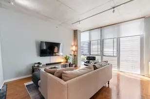 659 W Randolph St, Chicago, IL 60661 - Photo 3