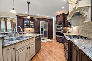 18048 S Crystal Lake Dr, Mokena, IL 60448 - Photo 7