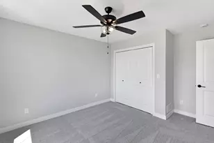 1812 Sunny Acres Rd, Mahomet, IL 61853 - Photo 33