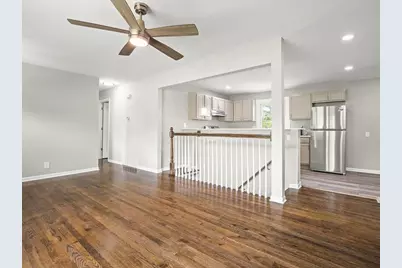 198 Winona Drive, Machesney Park, IL 61115 - Photo 5