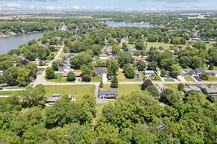 1598 Lake Holiday Dr, Lake Holiday, IL 60548 - Photo 33
