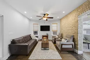 1755 N New England Ave, Chicago, IL 60707 - Photo 9