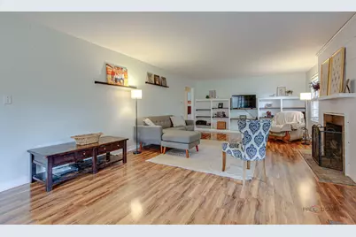 213 N Emerson Street, Mount Prospect, IL 60056 - Photo 7