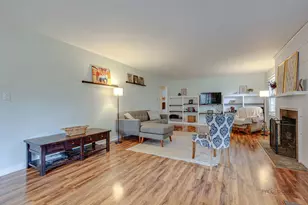 213 N Emerson St, Mount Prospect, IL 60056 - Photo 7