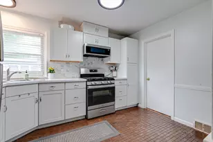 213 N Emerson St, Mount Prospect, IL 60056 - Photo 11