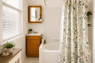 725 N Throop St, Chicago, IL 60642 - Photo 7