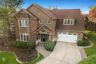 501 Wedgewood Ct, Hinsdale, IL 60521 - Photo 1