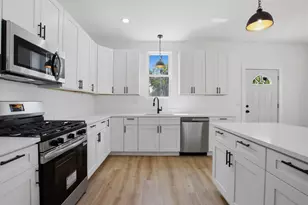 11436 S Yale Ave, Chicago, IL 60628 - Photo 7