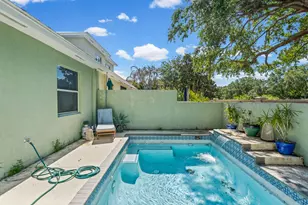 1875 Bridgepointe Cir, Vero Beach, FL 32960 - Photo 13