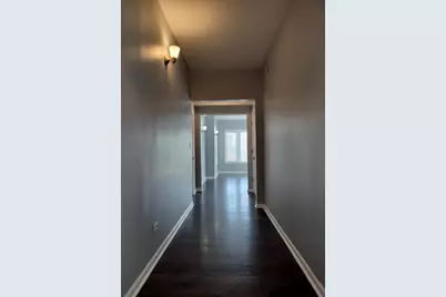 2525 E 72nd Place #2, Chicago, IL 60649 - Photo 5