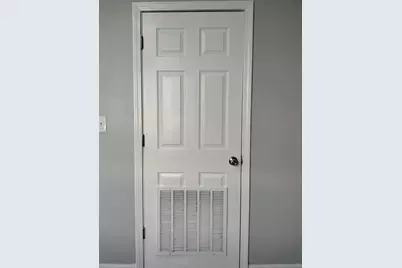 2525 E 72nd Place #2, Chicago, IL 60649 - Photo 17