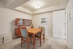 230 Yarmouth Rd, Elk Grove Village, IL 60007 - Photo 7