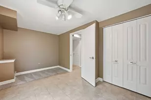 546 Tewksbury Cir, Oswego, IL 60543 - Photo 35