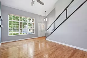 546 Tewksbury Cir, Oswego, IL 60543 - Photo 7