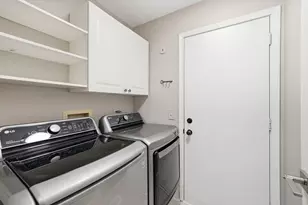 546 Tewksbury Cir, Oswego, IL 60543 - Photo 37