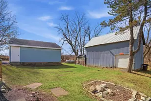 17N620 Ketchum Rd, Hampshire, IL 60140 - Photo 3