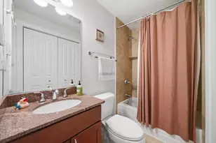 2013 W Crystal St, Chicago, IL 60622 - Photo 13