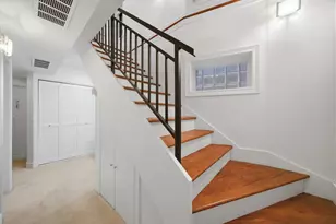2013 W Crystal St, Chicago, IL 60622 - Photo 9