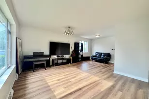 2540 W Jerome St, Chicago, IL 60645 - Photo 3