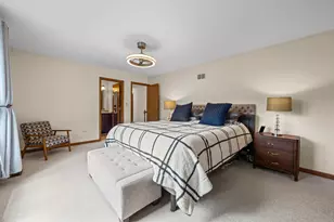 281 Tyler Ct, Libertyville, IL 60048 - Photo 15