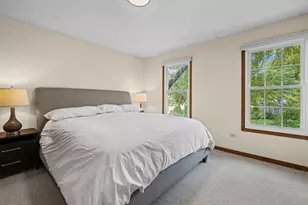 281 Tyler Ct, Libertyville, IL 60048 - Photo 19