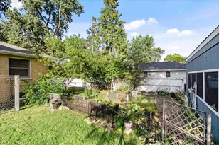 2 Marberry Dr, Prospect Heights, IL 60070 - Photo 43