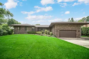 3620 Douglas Rd, Downers Grove, IL 60515 - Photo 1