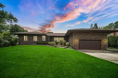 3620 Douglas Road, Downers Grove, IL 60515 - Photo 19