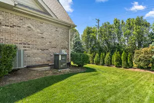 9868 Folkers Dr, Frankfort, IL 60423 - Photo 43