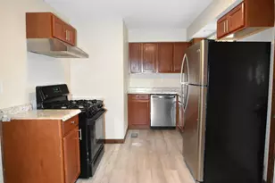 451 Marion Ave, Aurora, IL 60505 - Photo 17