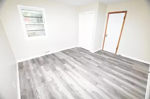 451 Marion Ave, Aurora, IL 60505 - Photo 13
