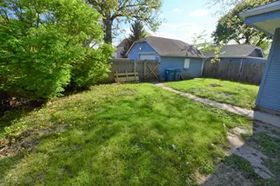 451 Marion Ave, Aurora, IL 60505 - Photo 29