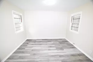 451 Marion Ave, Aurora, IL 60505 - Photo 11