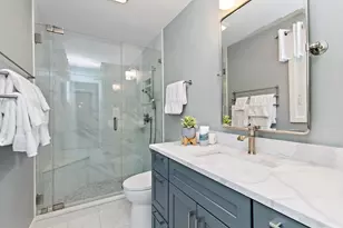 304 Carmelhead Ln, Schaumburg, IL 60193 - Photo 17