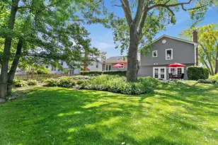 304 Carmelhead Ln, Schaumburg, IL 60193 - Photo 25